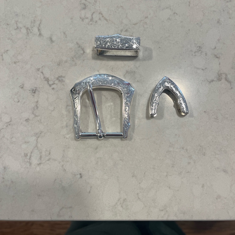Silver Western Belt Buckle Set